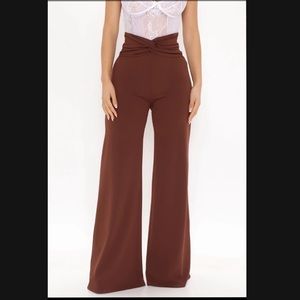 Fashion Nova Wide Leg, stretchy pants. Medium